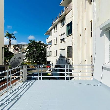 Le Sunshine - Au Coeur Du Centre Ville De Pointe- A- Pitre - Proche De Tout Avec Sa Grande Terrasse Ensoleillee エクステリア 写真