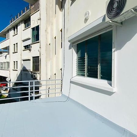 Le Sunshine - Au Coeur Du Centre Ville De Pointe- A- Pitre - Proche De Tout Avec Sa Grande Terrasse Ensoleillee エクステリア 写真